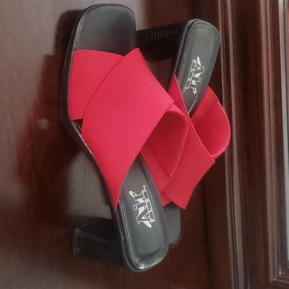 Shoes - Picture 2 of 4